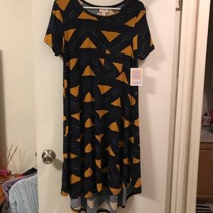 *SOLD*LuLaRoe Carly Dress Sz S New
